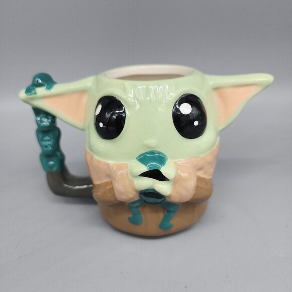 Star Wars The Mandalorian The Child Grogu Jedi Baby Yoda Coffee Cup / Mug - Picture 1 of 5